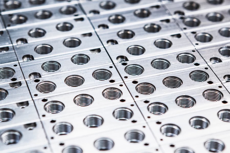 Corpi di elettrovalvola pneumatica rivestiti con Niplate 500